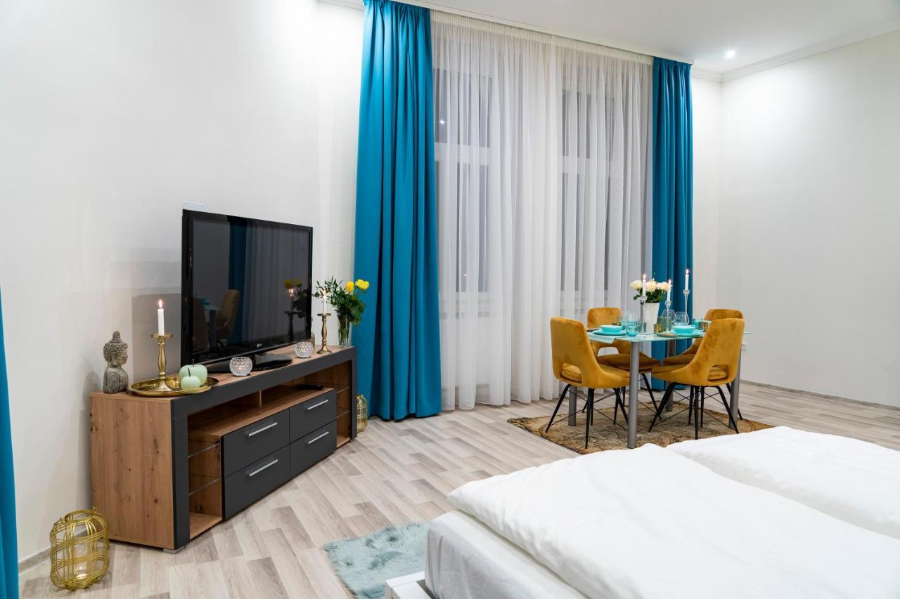 City Centre Deluxe Apartments บูดาเปสต์ ภายนอก รูปภาพ