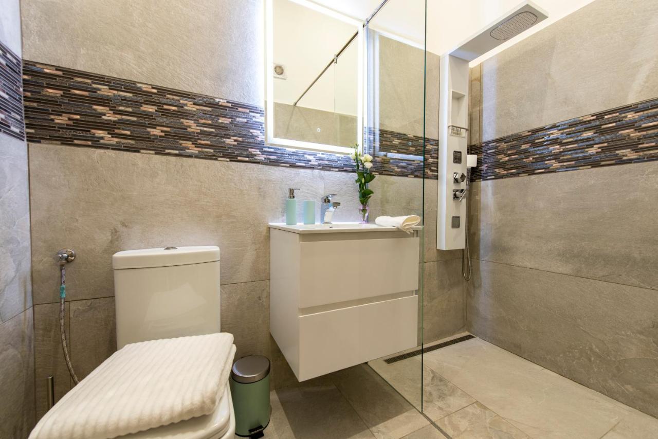 City Centre Deluxe Apartments บูดาเปสต์ ภายนอก รูปภาพ