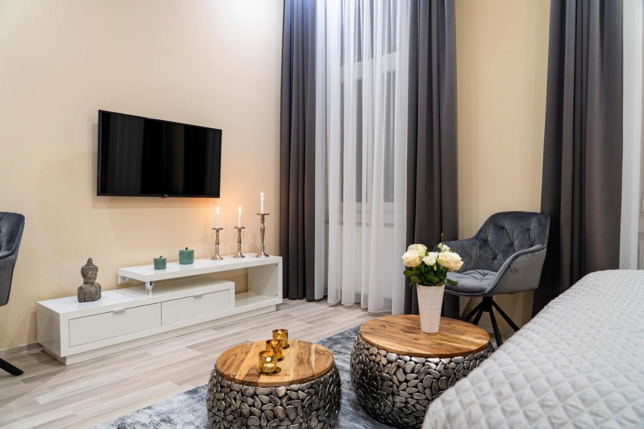 City Centre Deluxe Apartments บูดาเปสต์ ภายนอก รูปภาพ